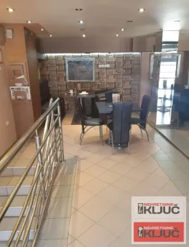 Rent, office space, 85m², Adamovićevo Naselje, Novi Sad Sve Podlokacije - image 2