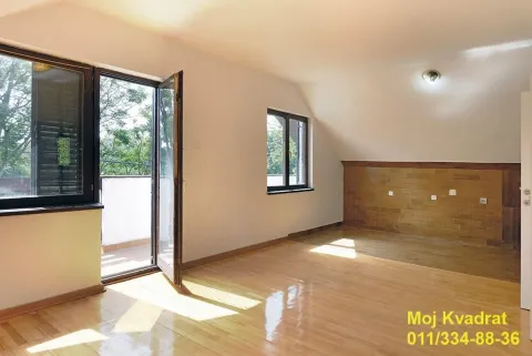 Rent, office space, 160m², Zemun Kalvarija, Zemun Sve Podlokacije - image 12