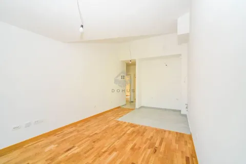 Prodaja, trosoban stan, 75m², Zabjelo, Podgorica - image 2