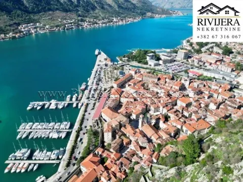 Prodaja, kuća, 300m², Centar, Kotor - image 5