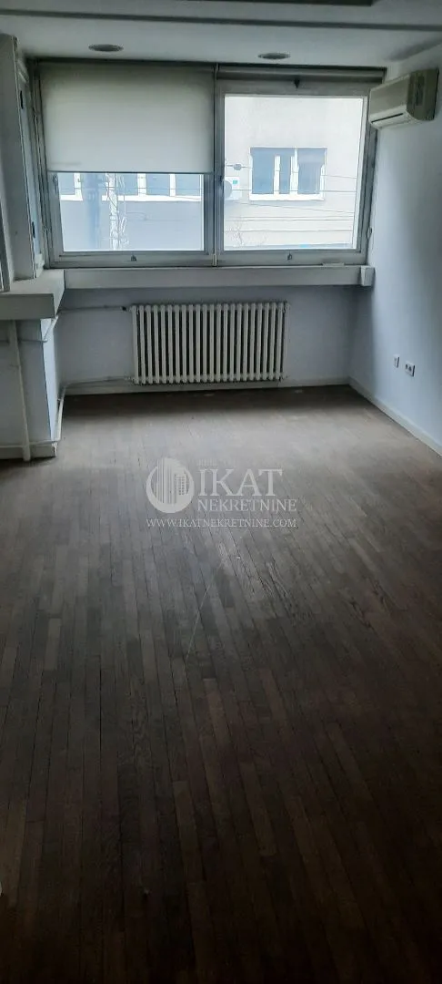 Sale, office space, 350m², Vračar Sve Podlokacije, Beograd