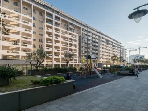 Rent, two bedroom apartment, 74m², Podgorica, Crna Gora - image 16