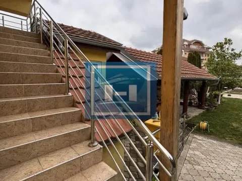 Prodaja, kuća, 181m², Kajsijar, Jagodina - image 9
