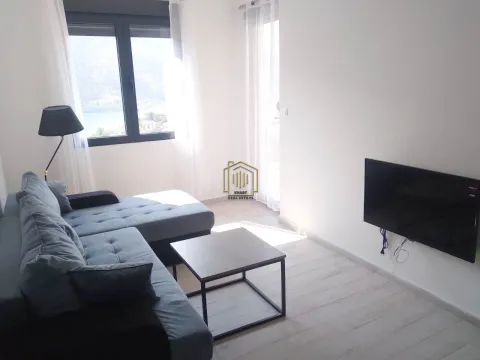 Sale, one bedroom apartment, 35m², Dobrota, Kotor