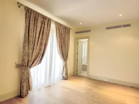 Rent, two bedroom apartment, 164m², Porto Montenegro, Tivat - image 8