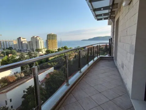 Rent, apartment, 100m², Bečići, Budva - image 2