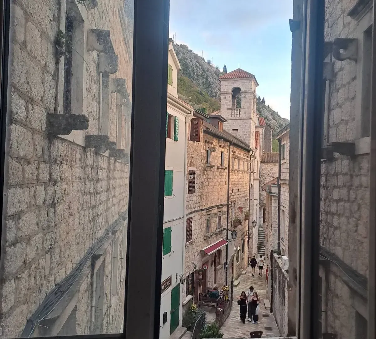 Prodaja, stan, 43m², Kotor, Crna Gora