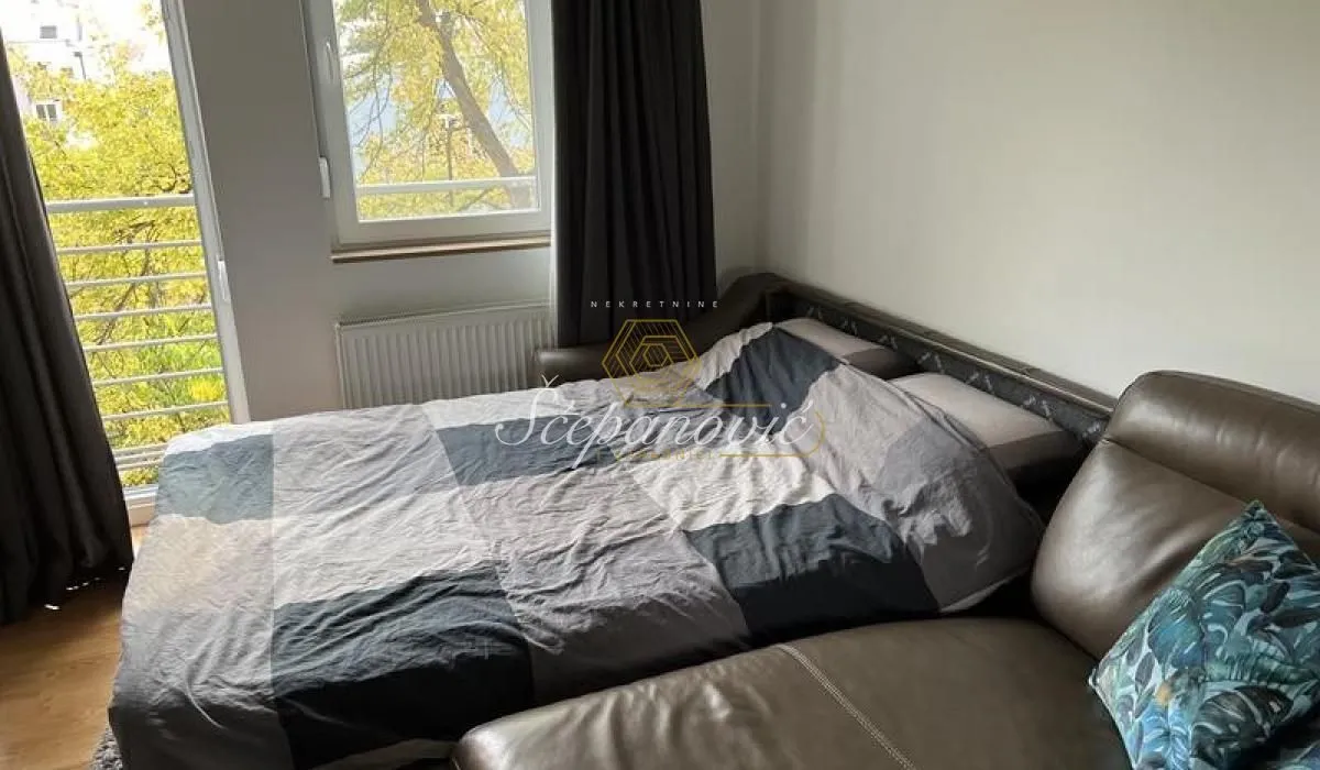 Prodaja, stan, 26m², Rotkvarija, Novi Sad Sve Podlokacije