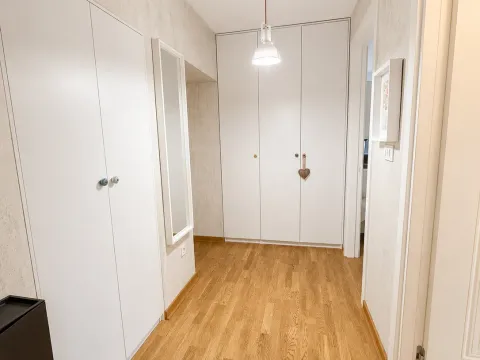 Prodaja, trosoban stan, 68m², Centar, Podgorica - image 5