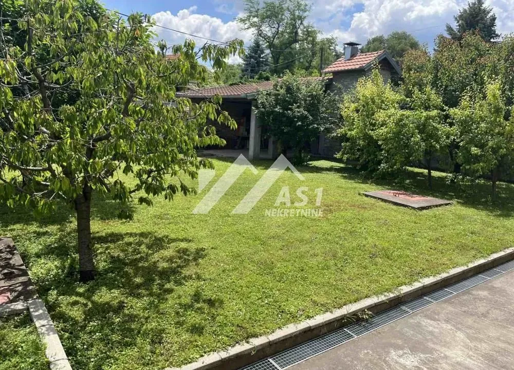 Izdavanje, kuća, 100m², Stari Majur, Petrovaradin