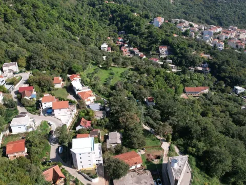 Prodaja, plac, 750m², Budva, Crna Gora - image 9