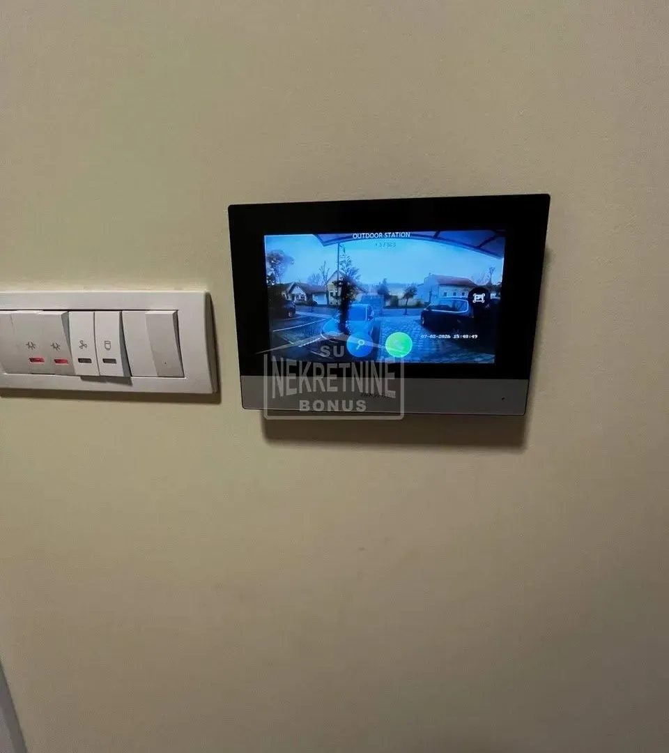 Prodaja, trosoban stan, 63m², Centar, Subotica