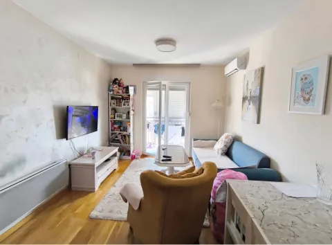 Rent, one bedroom apartment, 40m², Zabjelo, Podgorica - image 6