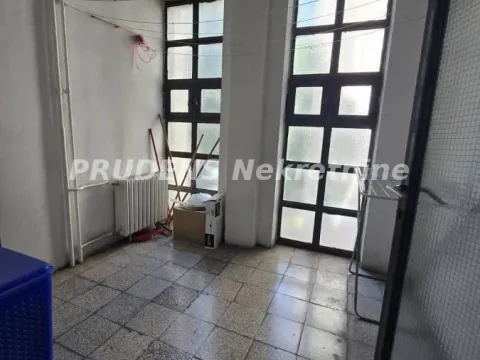 Izdavanje, dvosoban stan, 64m², Crveni Krst, Beograd - image 18