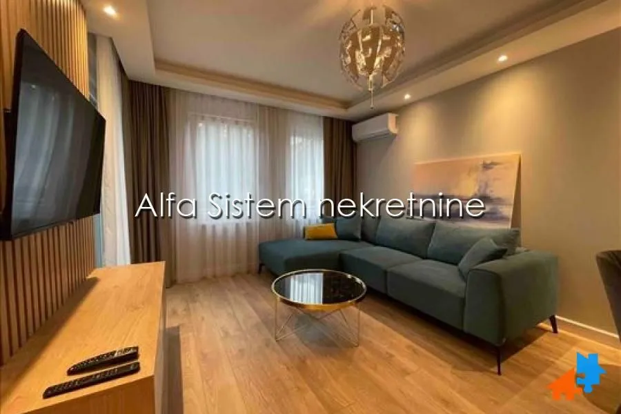 Izdavanje, dvosoban stan, 60m², Voždovac Sve Podlokacije, Beograd