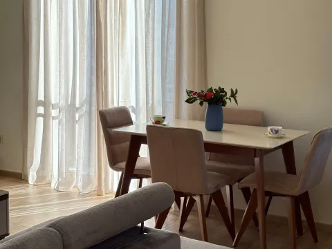 Izdavanje, jednosoban stan, 50m², Tivat, Crna Gora - image 5