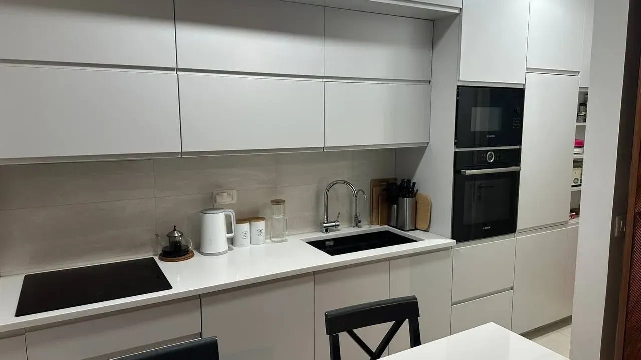 Sale, two bedroom apartment, 69m², Centar, Bar