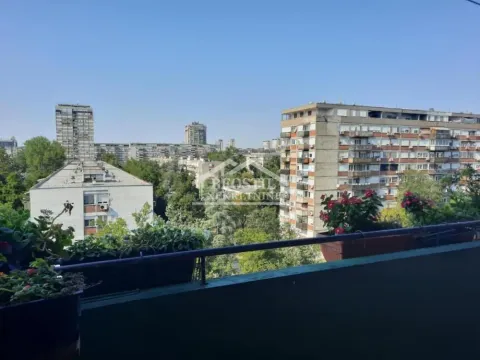 Sale, three bedroom apartment, 68m², Stari Merkator, Novi Beograd Sve Podlokacije