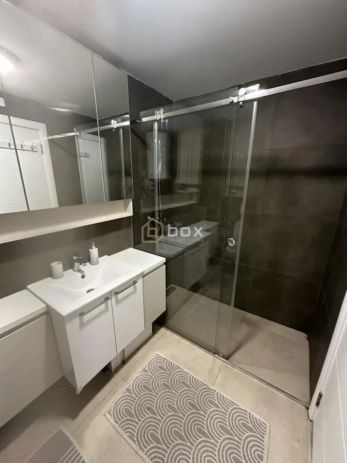 Rent, one bedroom apartment, 47m², Pantelej, Niš