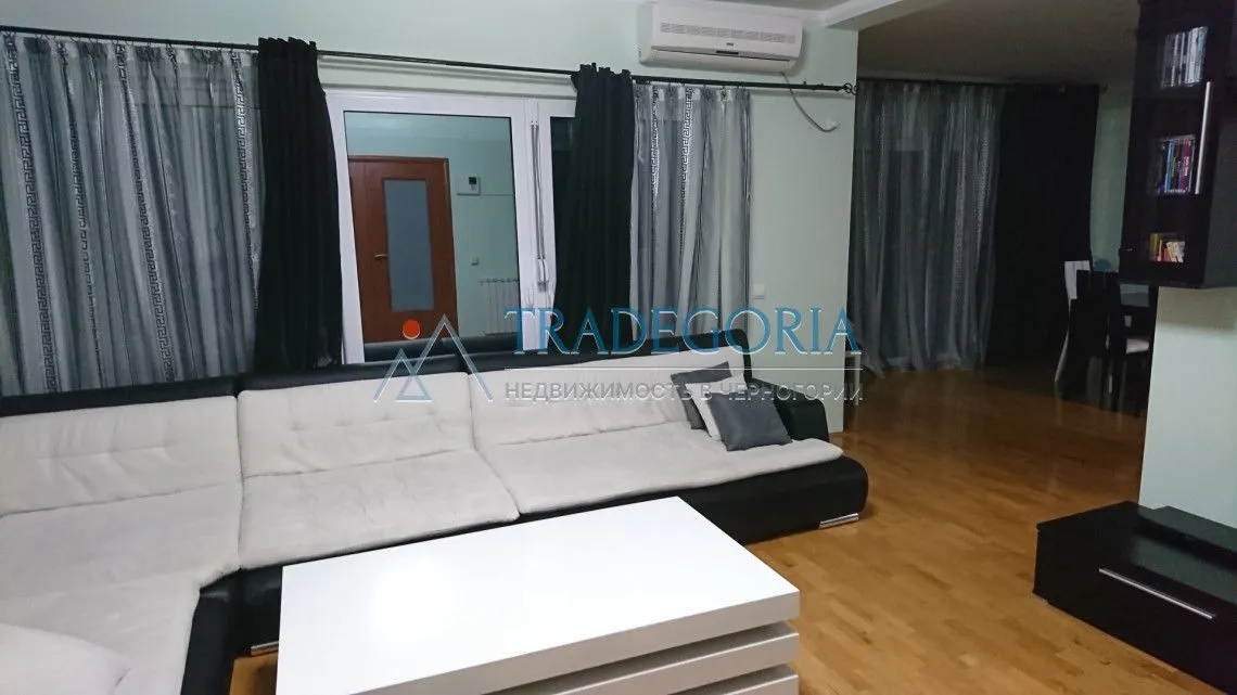 Prodaja, kuća, 330m², Utjeha, Ulcinj