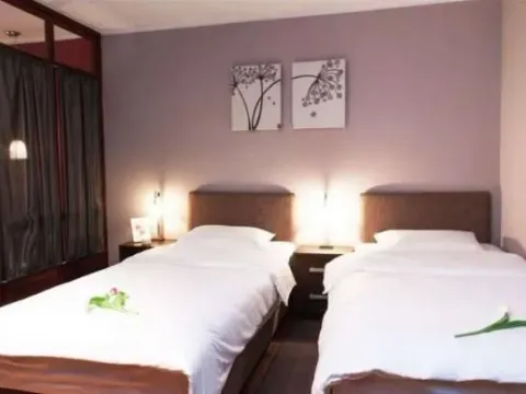 Izdavanje, dvosoban stan, 38m², Stari Grad, Beograd - image 13