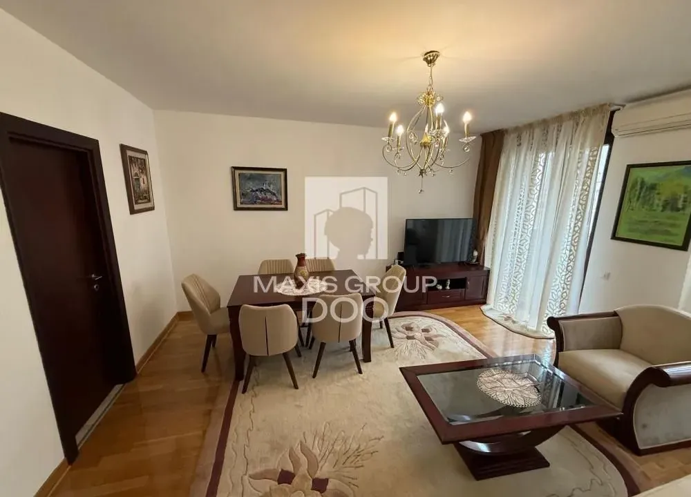 Rent, three bedroom apartment, 81m², Čubura, Beograd