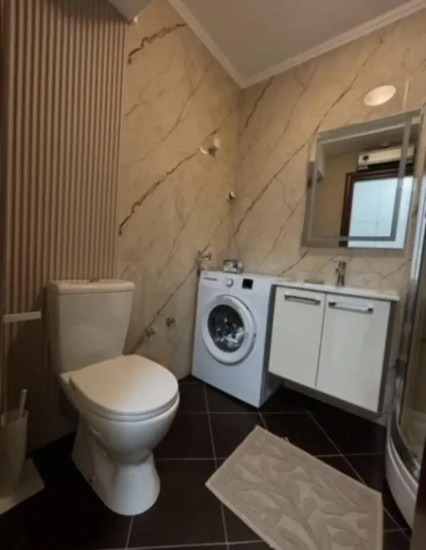 Izdavanje, jednosoban stan, 78m², City Kvart, Podgorica