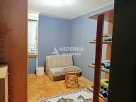 Prodaja, trosoban stan, 70m², Borča 1, Borča Sve Podlokacije - image 8
