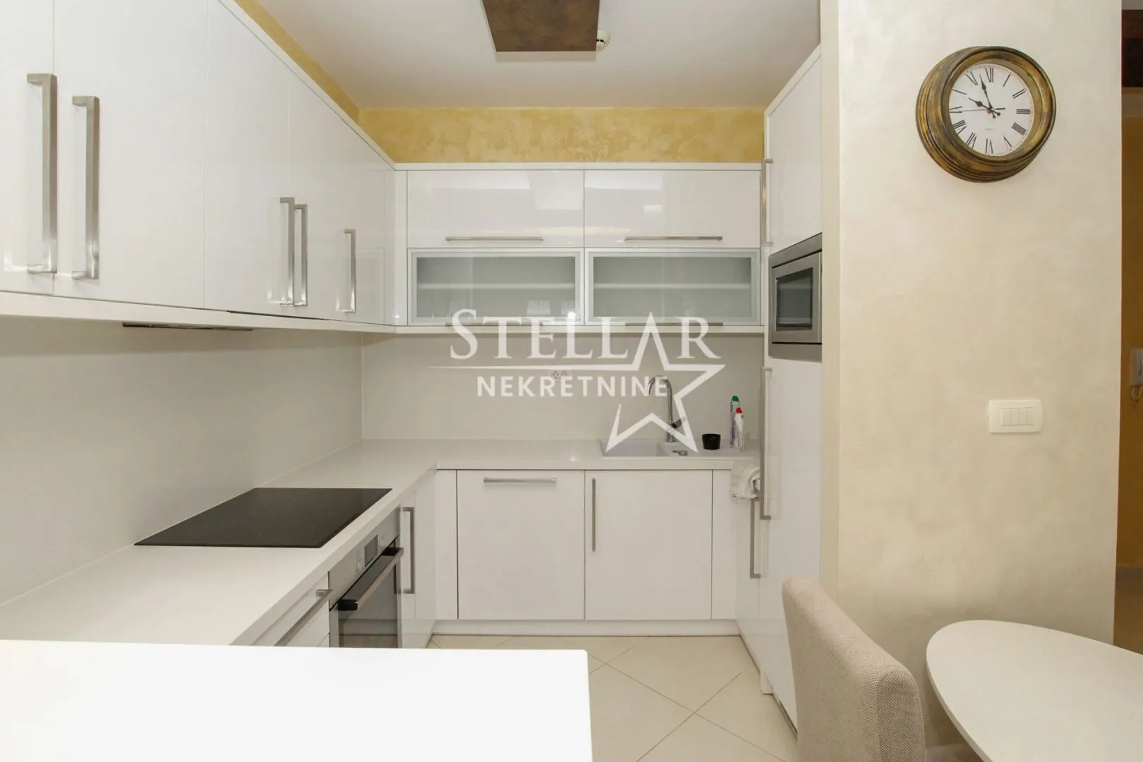 Rent, two bedroom apartment, 68m², City Kvart, Podgorica