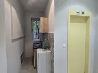 Izdavanje, poslovni prostor, 55m², Centar, Podgorica - image 7