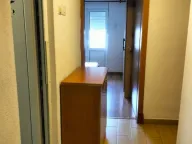 Izdavanje, jednosoban stan, 56m², Centar, Bar - image 9