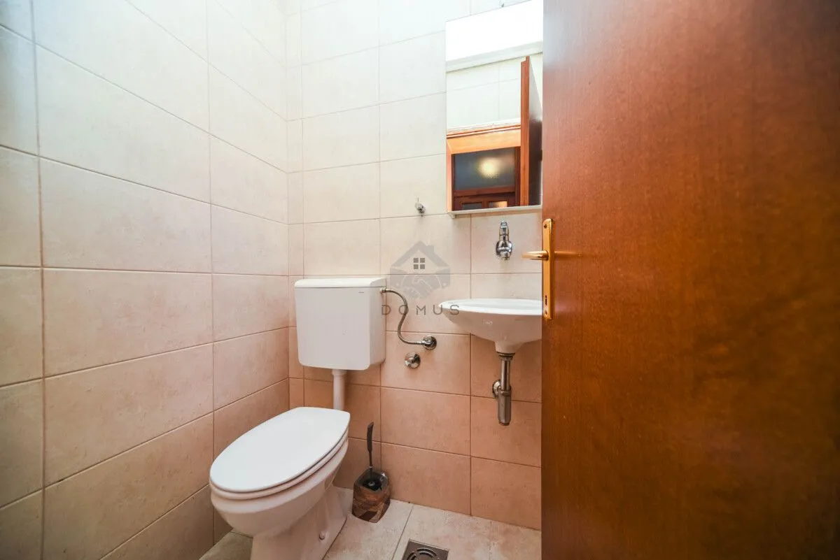 Rent, two bedroom apartment, 76m², Stari Aerodrom, Podgorica