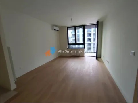 Izdavanje, trosoban stan, 73m², Savski Venac, Beograd - image 4
