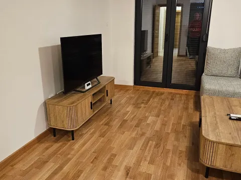 Rent, two bedroom apartment, 61m², Tološi, Podgorica - image 15