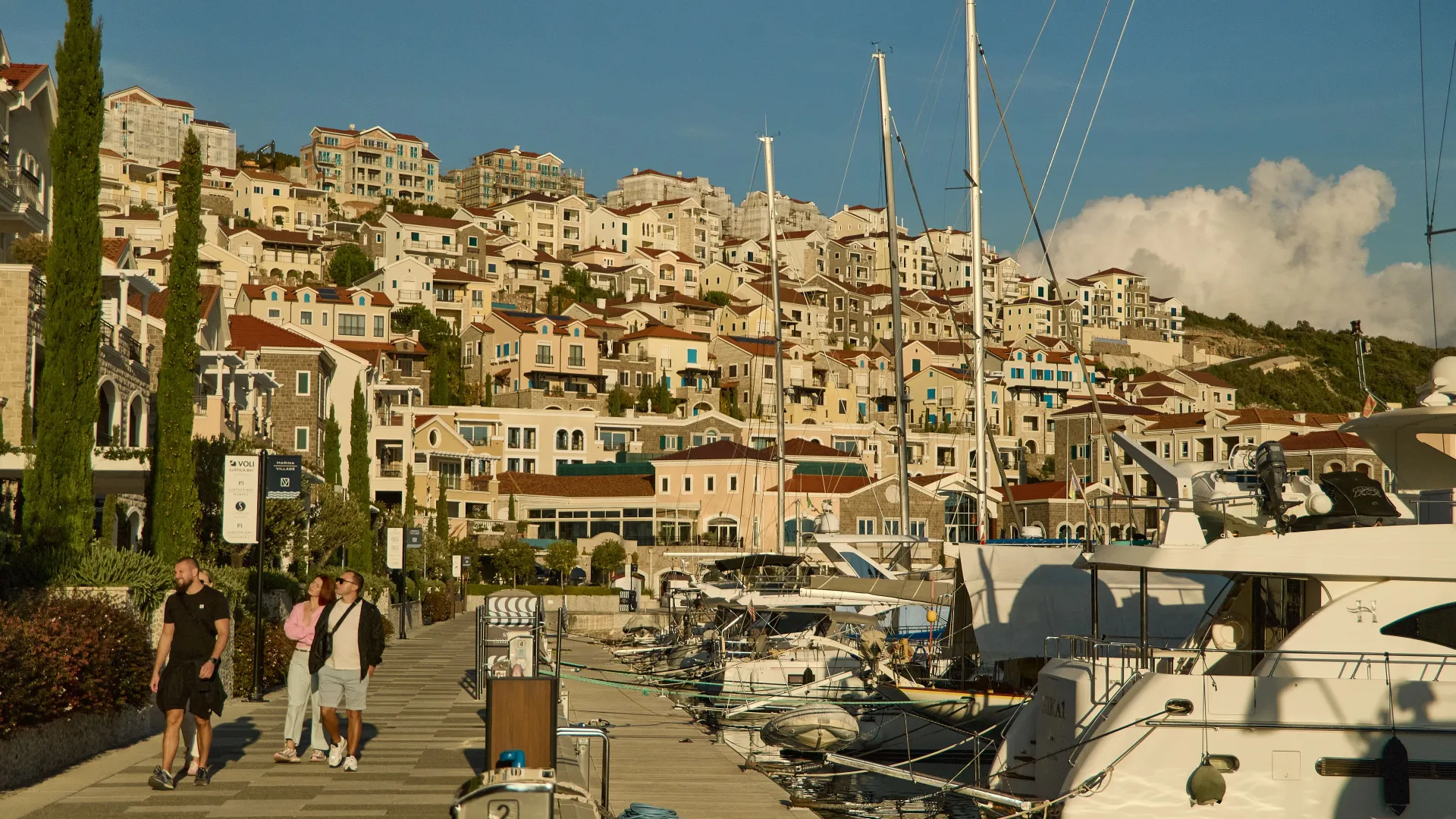 Prodaja, dvosoban stan, 104m², Luštica Bay, Tivat