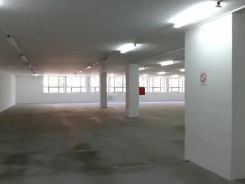 Izdavanje, poslovni prostor, 3400m², Gradska Bolnica, Zvezdara Sve Podlokacije - image 6