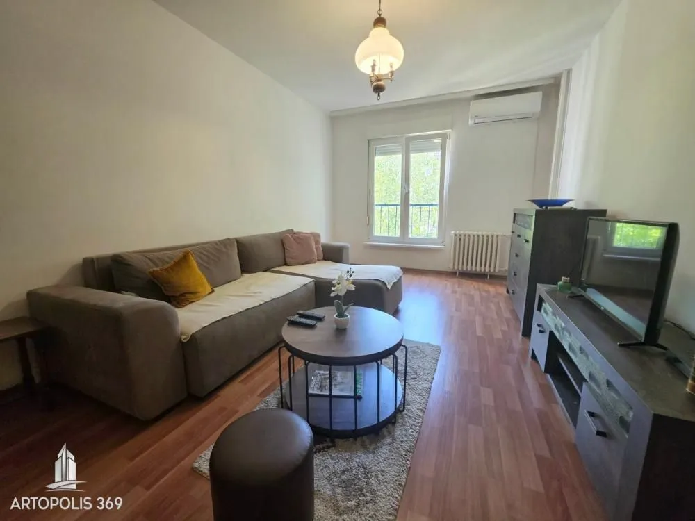 Rent, two bedroom apartment, 50m², Novi Beograd Blok 63, Novi Beograd Sve Podlokacije