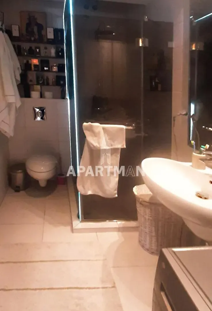 Sale, three bedroom apartment, 83m², Čubura, Beograd