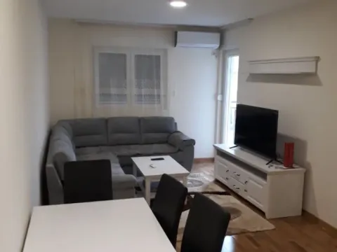 Rent, one bedroom apartment, 43m², City Kej, Podgorica