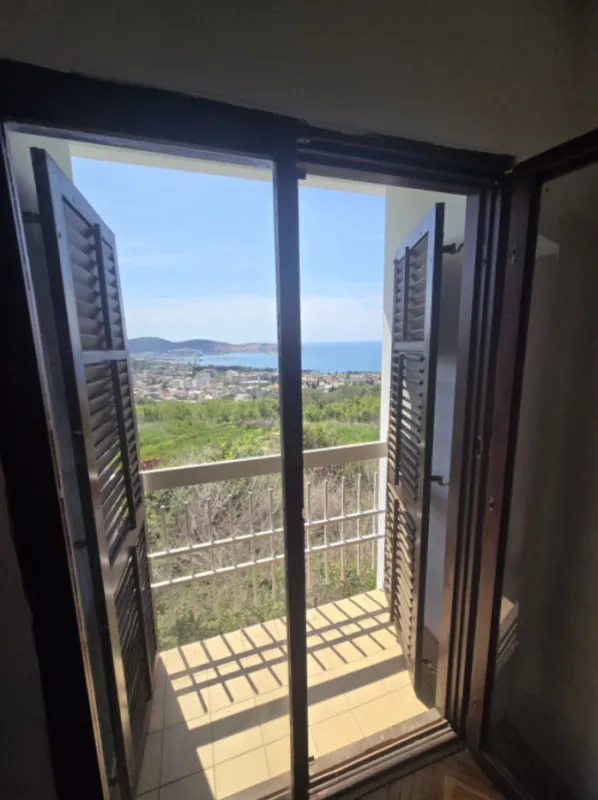 Sale, house, 272m², Šušanj, Bar