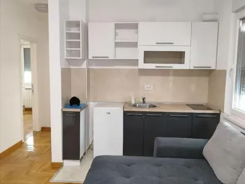 Izdavanje, dvosoban stan, 55m², Mali Mokri Lug, Zvezdara Sve Podlokacije - image 4