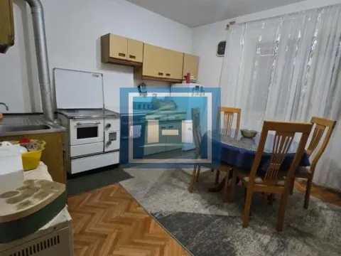 Prodaja, kuća, 250m², Vranje, Srbija - image 2