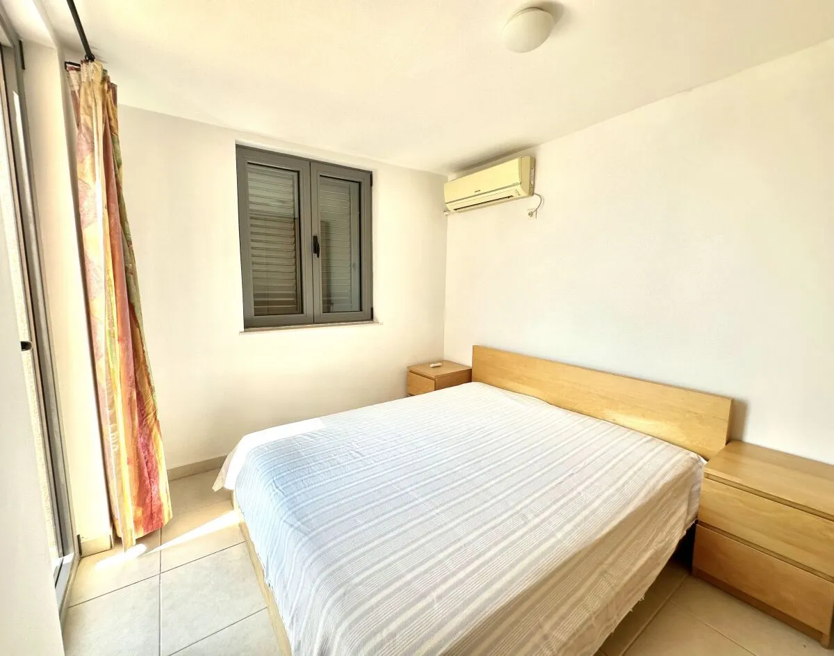 Sale, two bedroom apartment, 80m², Bečići, Budva