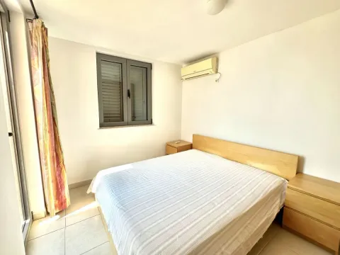 Sale, two bedroom apartment, 80m², Bečići, Budva - image 9