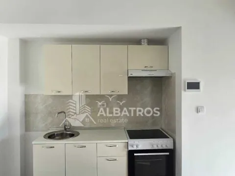 Rent, one bedroom apartment, 48m², Bar, Crna Gora - image 6