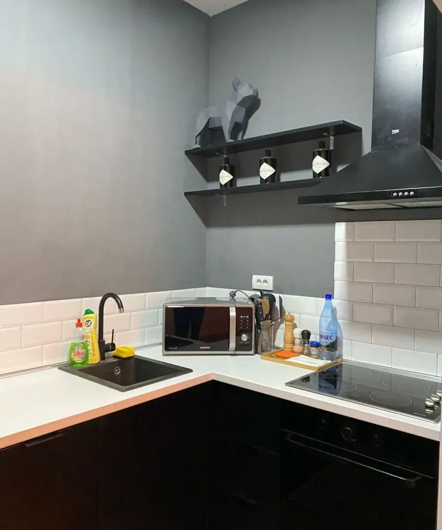 Izdavanje, jednosoban stan, 55m², Centar, Tivat