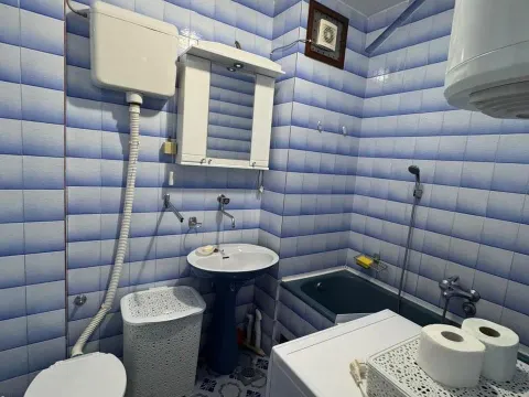 Rent, two bedroom apartment, 75m², Gornja Gorica, Podgorica - image 10