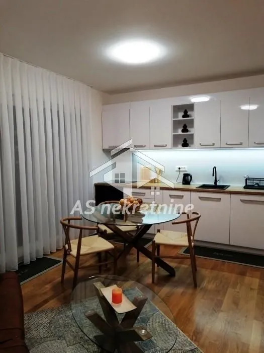 Rent, apartment, 44m², Lekino Brdo, Voždovac Sve Podlokacije