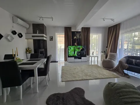 Prodaja, kuća, 140m², Zelenika, Herceg Novi - image 2