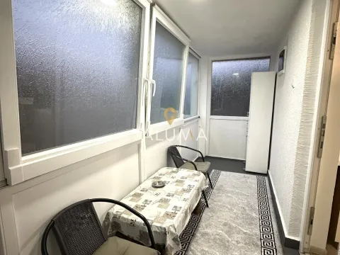Rent, two bedroom apartment, 104m², Tološi, Podgorica - image 11